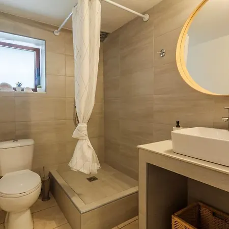 Σπίτι διακοπών Mani's Aura Seaside-enchanting Stone Gem