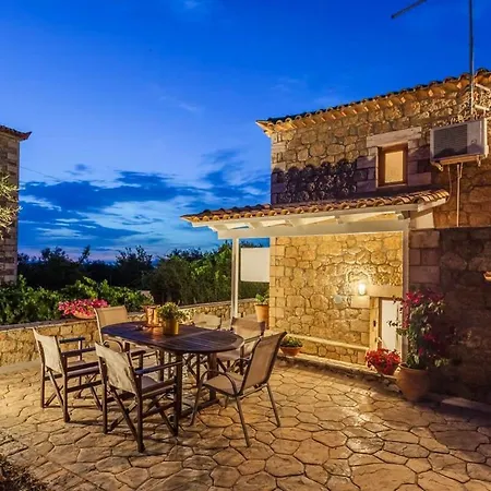 Mani's Aura Seaside-enchanting Stone Gem *