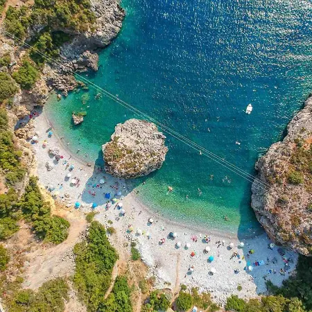 Σπίτι διακοπών Mani's Aura Seaside-enchanting Stone Gem