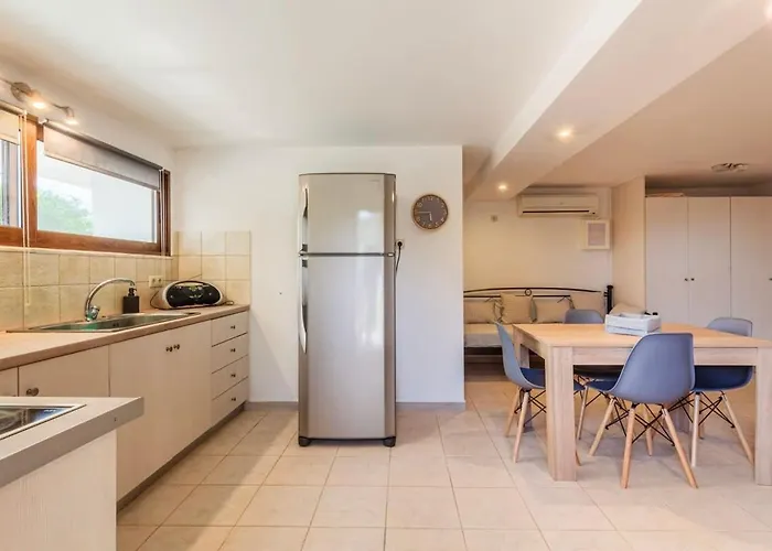 Vakantiehuis Mani's Aura Seaside-enchanting Stone Gem Kotronion (West Mani)