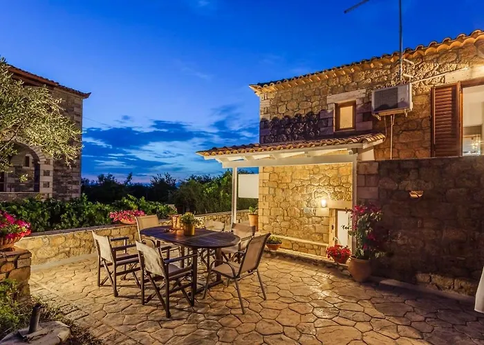 Mani's Aura Seaside-enchanting Stone Gem *